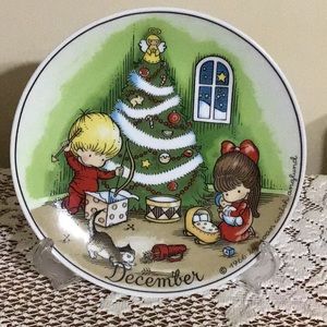 Vintage Plates by Joan Walsh Angled